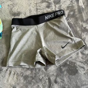 NIKE PRO DRI FIT